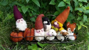 fall felted critters